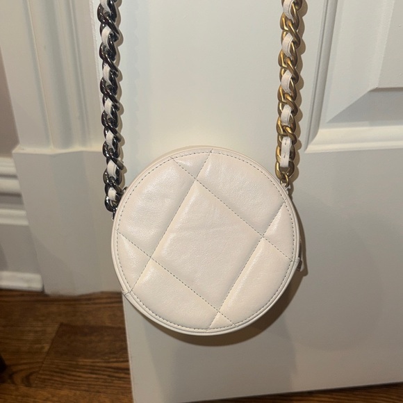 CHANEL Cream Quilted Round Crossbody Bag - Picture 3 of 5